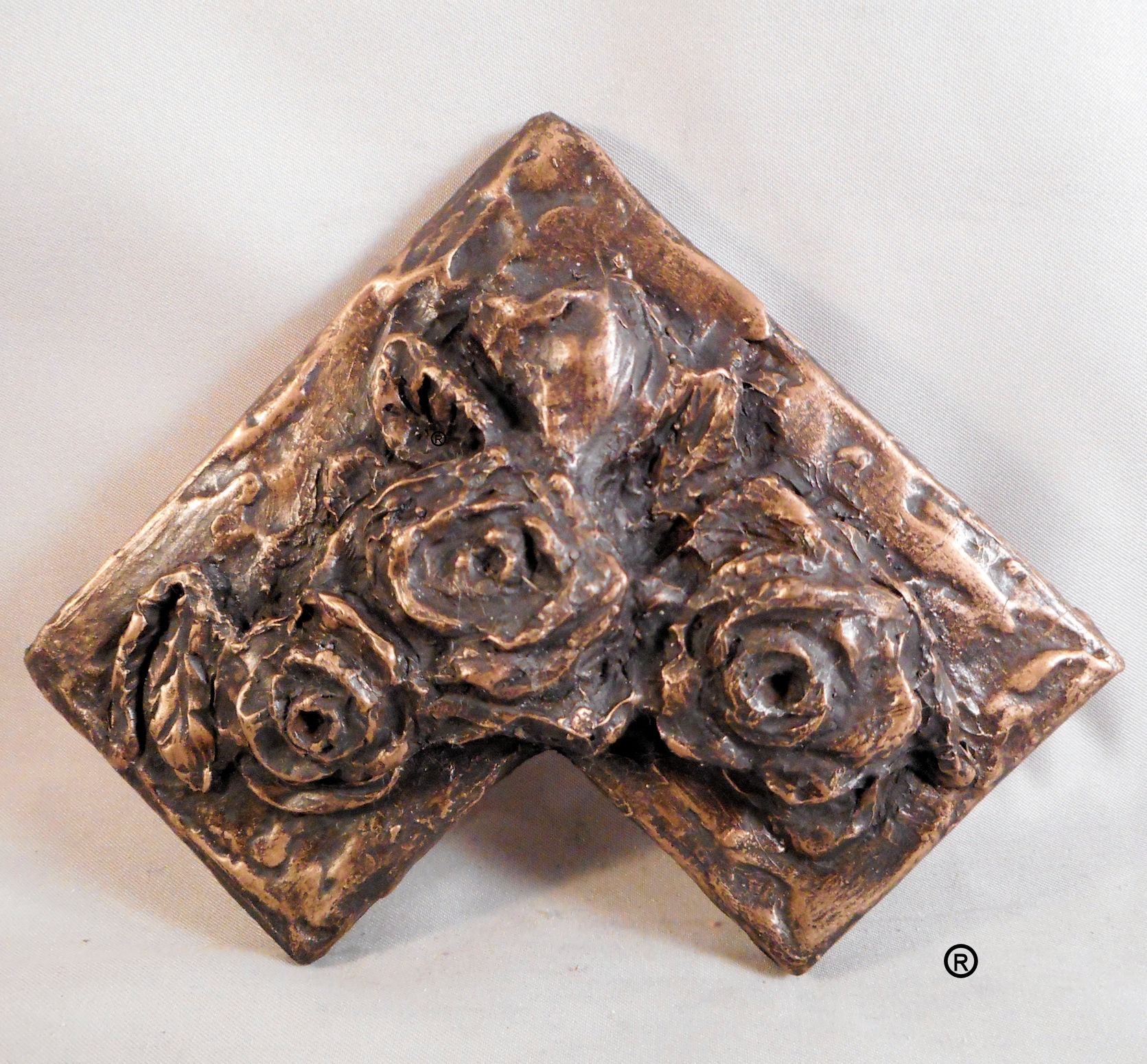Rose Listelle Corner